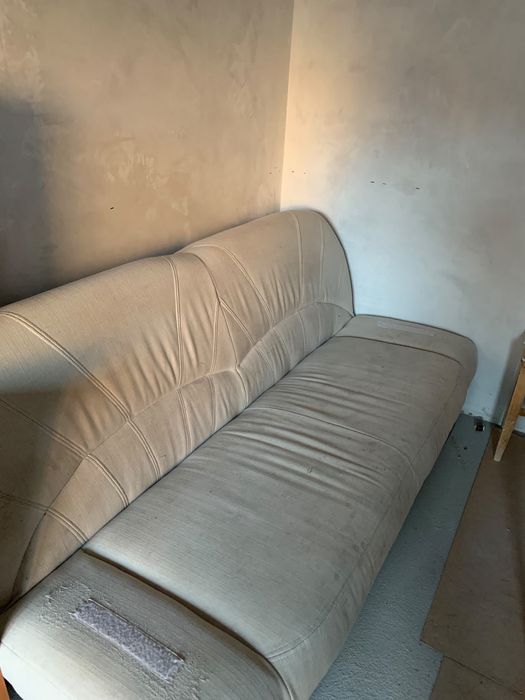 Vând canapea extensibilă bej