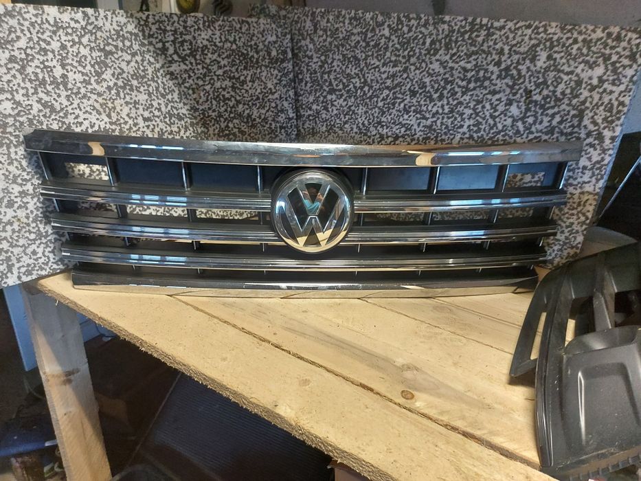 Grila radiator crom bara fata vw Touareg 2019-2022