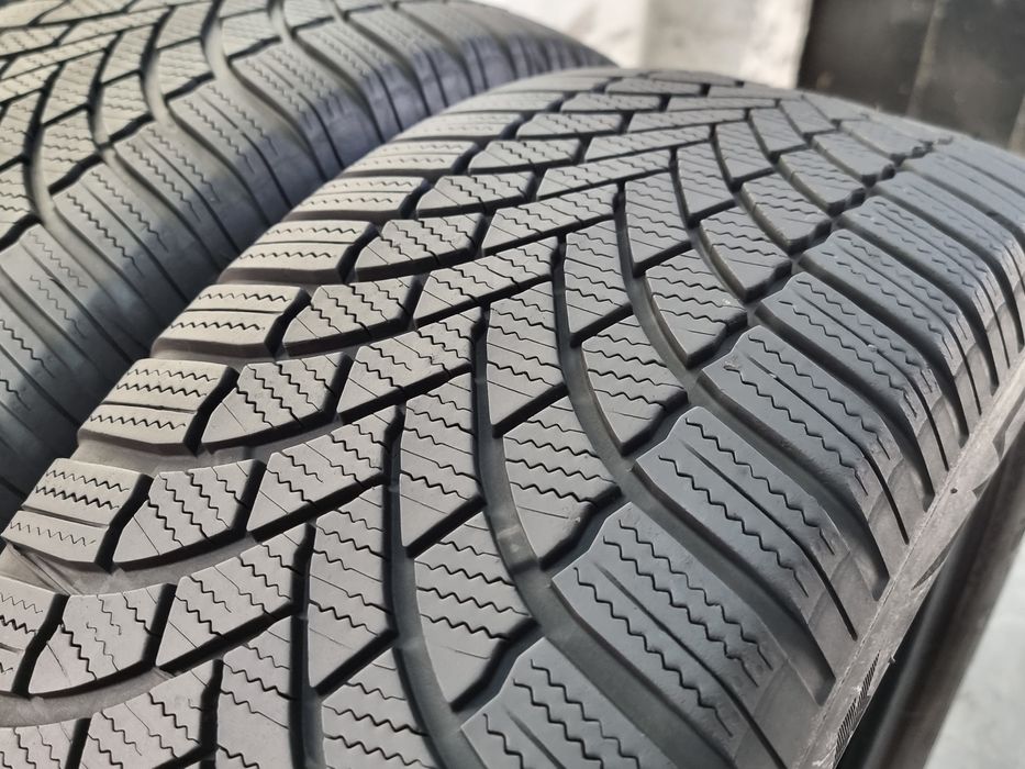 "Dot 23" 235/60/18 Bridgestone 4Броя: 600лв 6.5мм