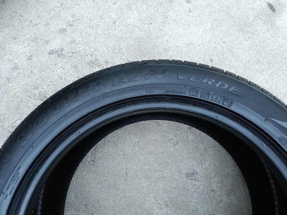 O anvelopa vara 255 45 20 pirelli scorpion verde profil 7,5 mm dot2423