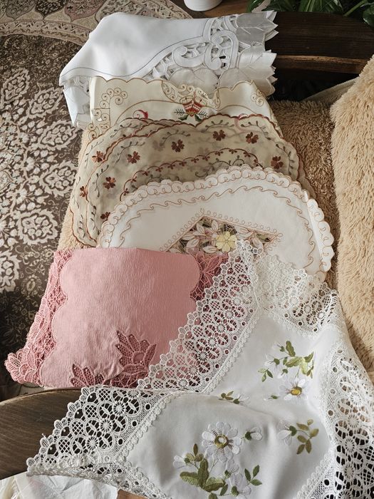 Простыни- пододеяльники - полотенца- тюдь