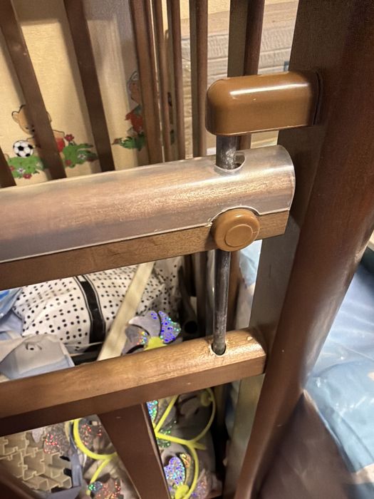 Срочно. Манеж кровать.