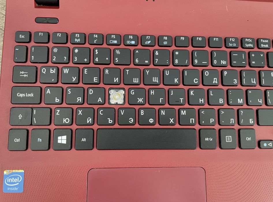 Лаптоп Acer es1-531