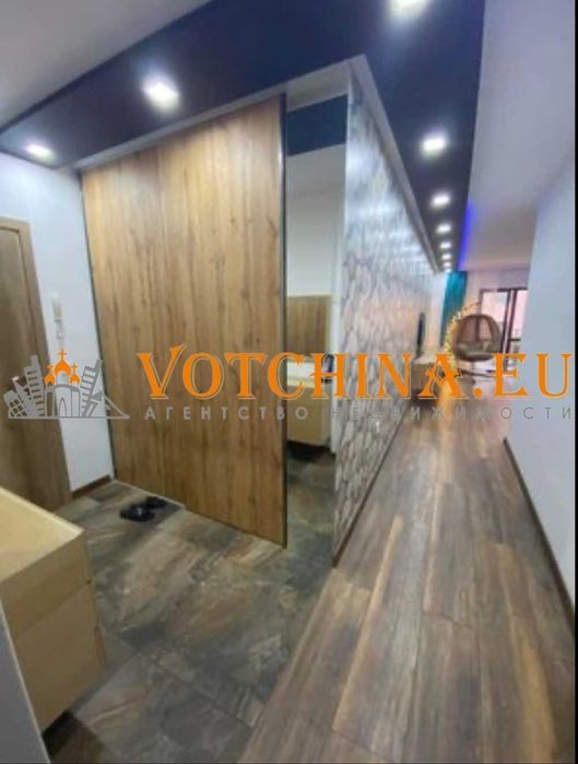 Продава се Тристаен апартамент в Варна, м-т Пчелина - 105 кв.м за 1766 €/кв.м - Снимка #3