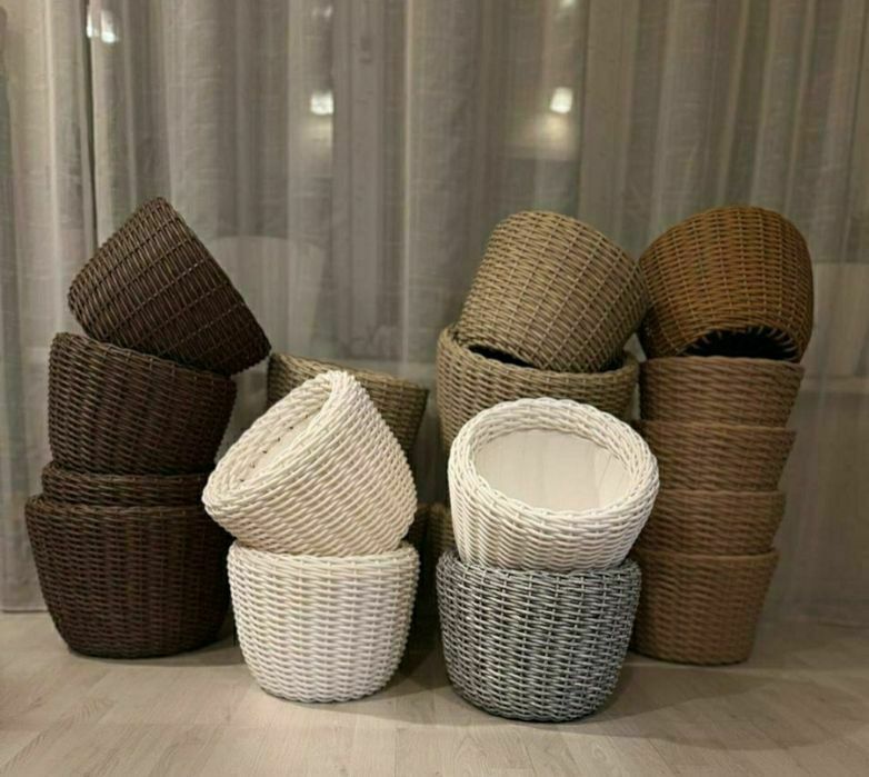 Кашпо из ротанга