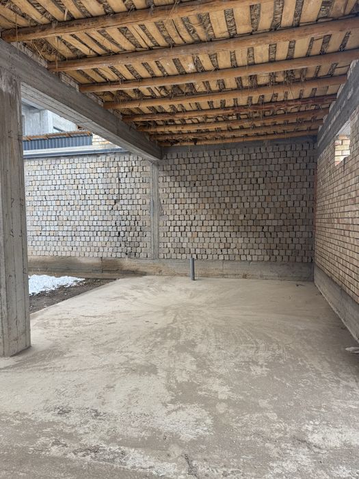 Срочна срочна Кизғалдок каробка 3,5 сотик добротний курилган