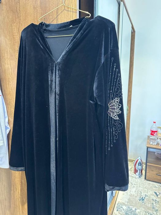 Villur abaya sotiladi! Deyarli yangi!