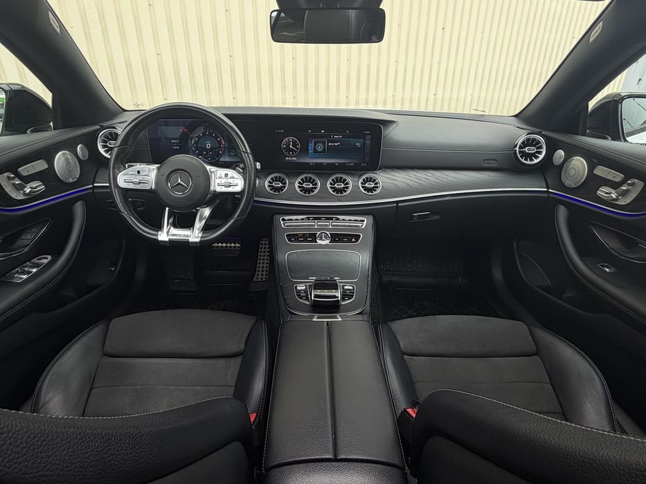 Mercedes-Benz E200 Coupe AMG 2019