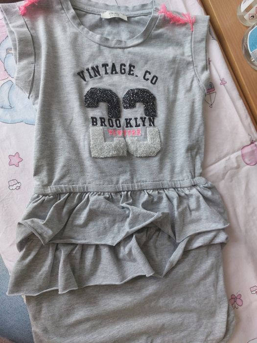 Дрехи за момиче 110/116