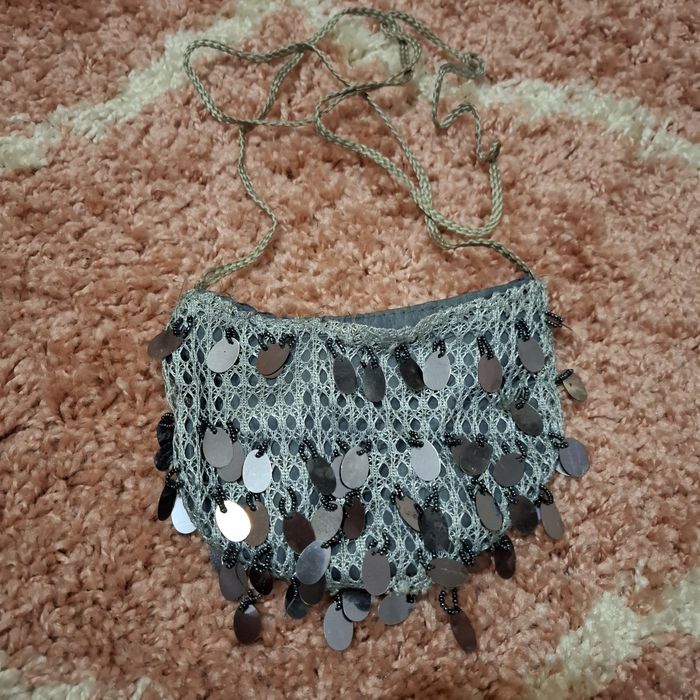 Чанта с пайети и мъниста