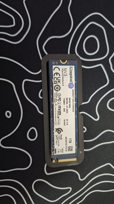 SSD Kingston SNV3S/1000G 1000 Гб
