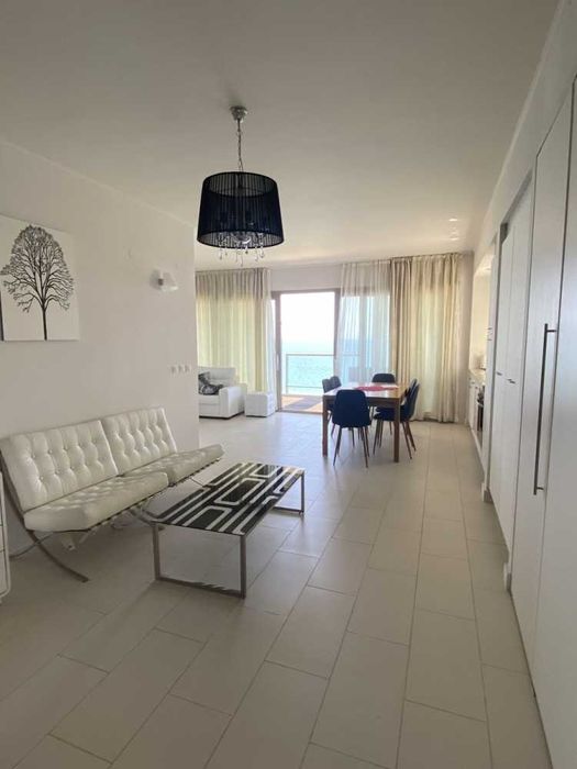 Четиристаен апартамент на първа линия в комплекс Йоо България