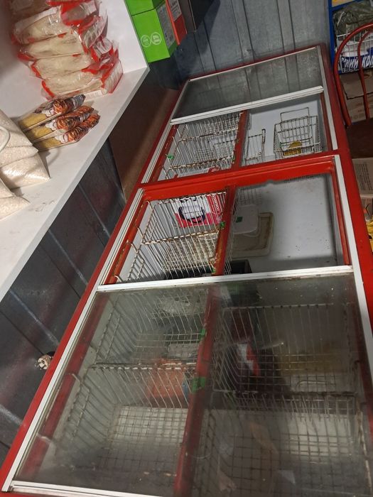 Продам холодильник ларь FROSTOR