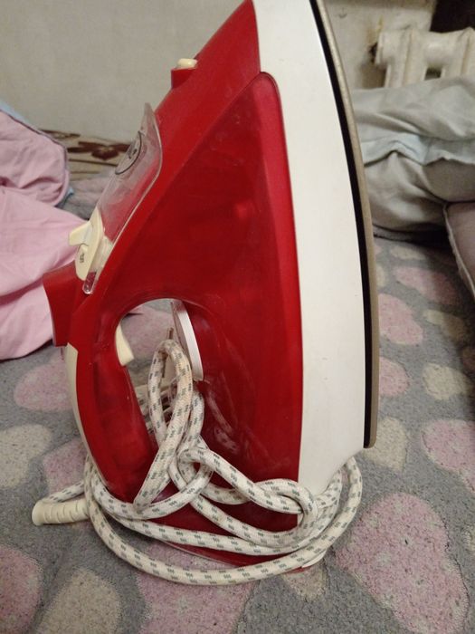 Продам утюг в рабочем состоянии
