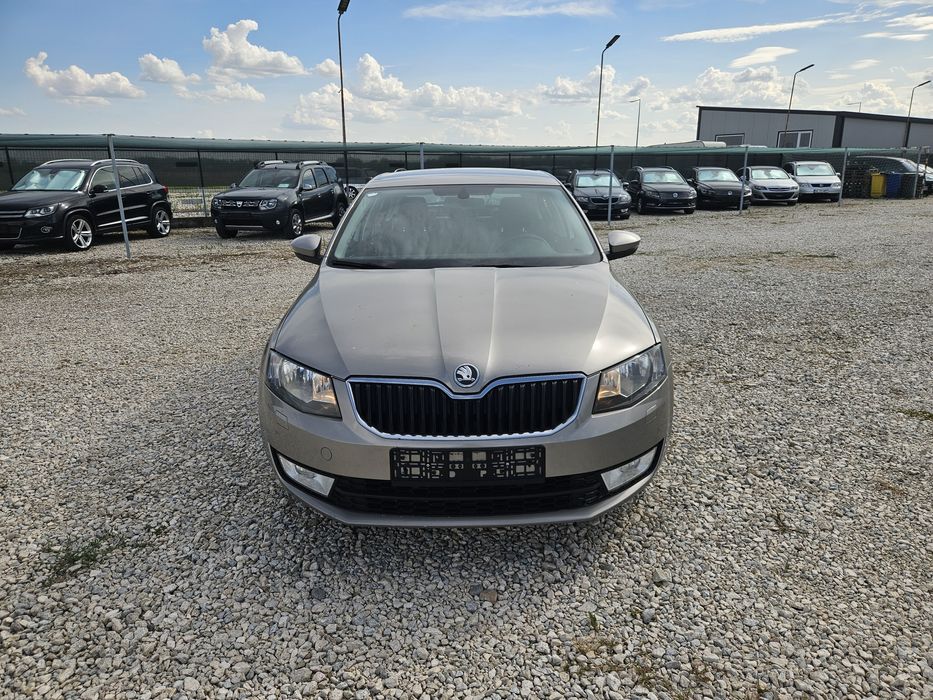 Škoda Octavia 3 ~ 2014, 1.6 Diesel 105 CP/Navi/Sc incalzite/Klima X2/