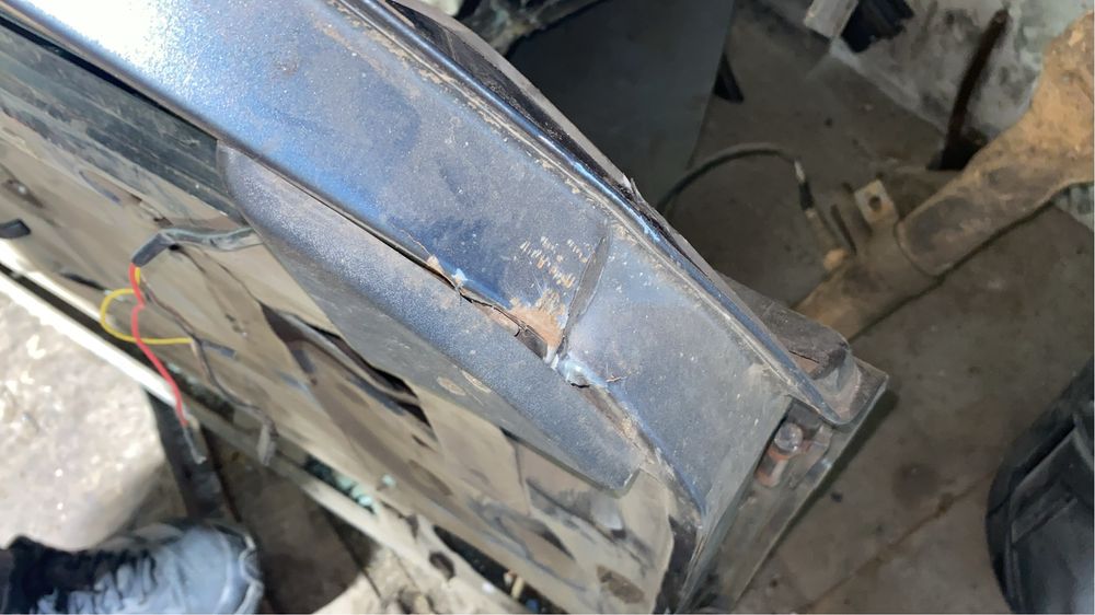 Нива дверь в сборе