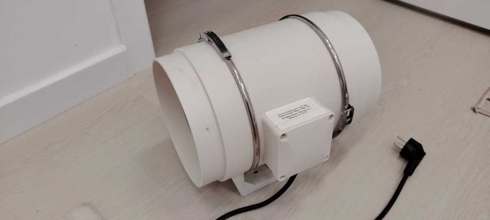 Продам новую вытяжку