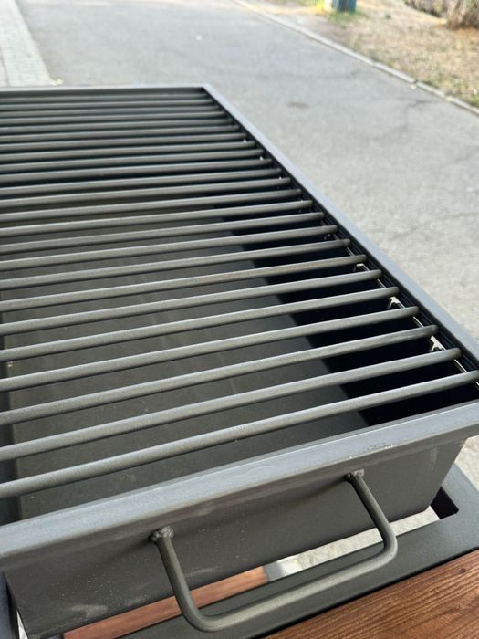 В продажи мангалы