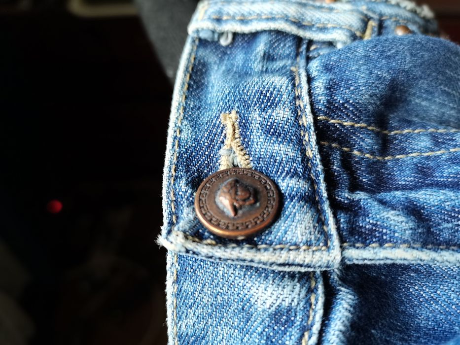 Bluejeans Versace