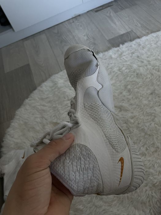 Продам борцовки nkine tawa