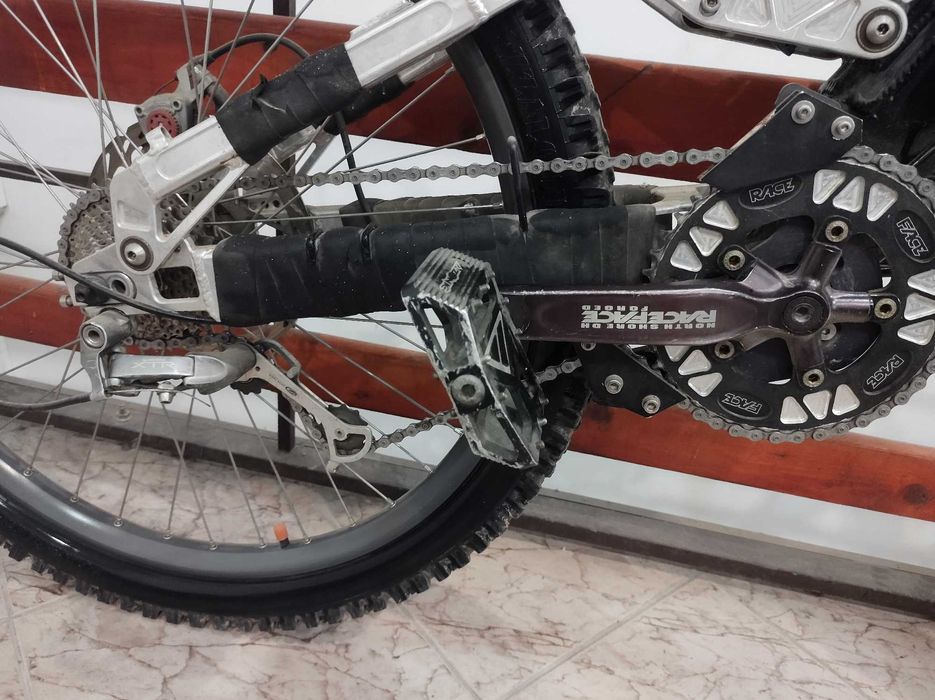 downhill баик Intenze M1