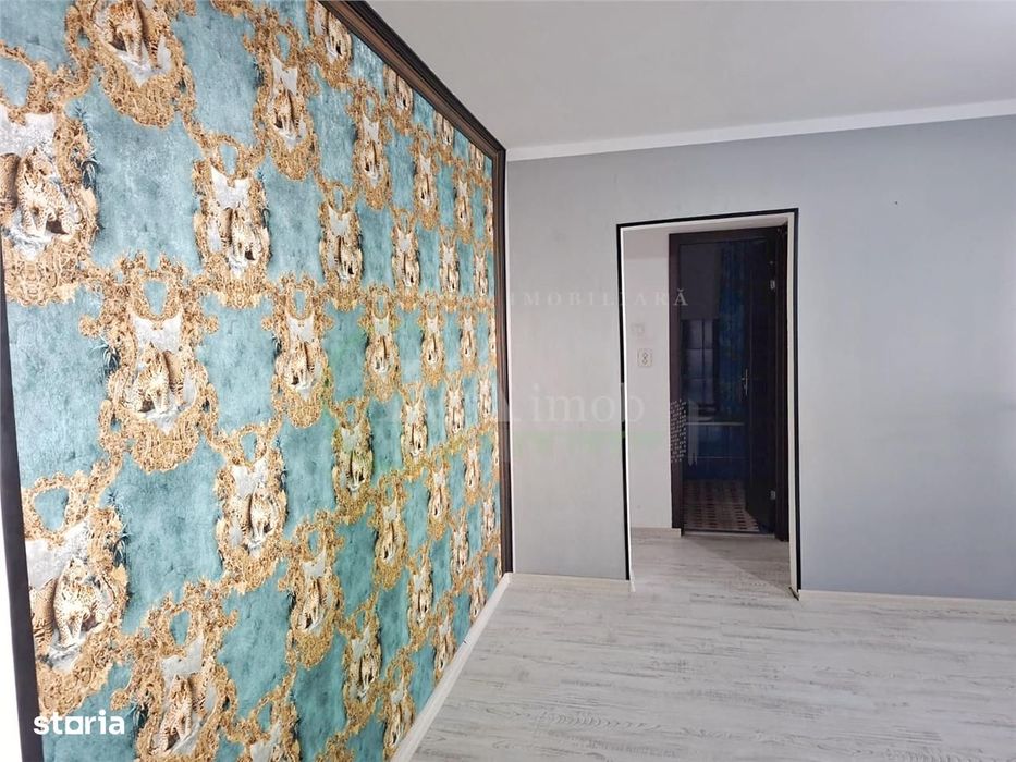 Apartament 2 camere semidecomandat, zona Narcisa