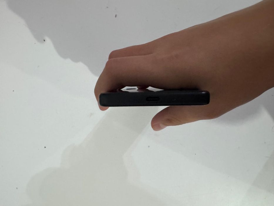 Vând Sony Xperia 10 IV 5g 128gb negru