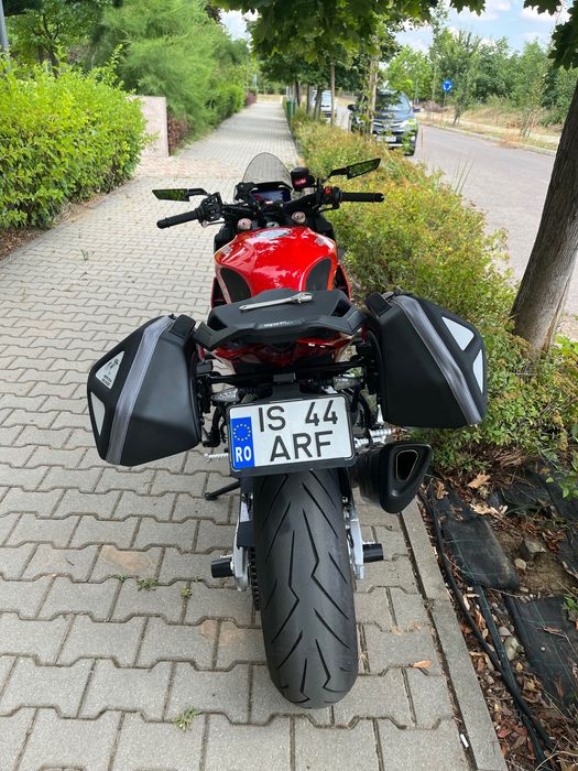Aprilia Tuono V4 2024