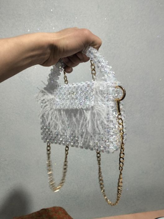 Xrustal sumka sotiladi yangi