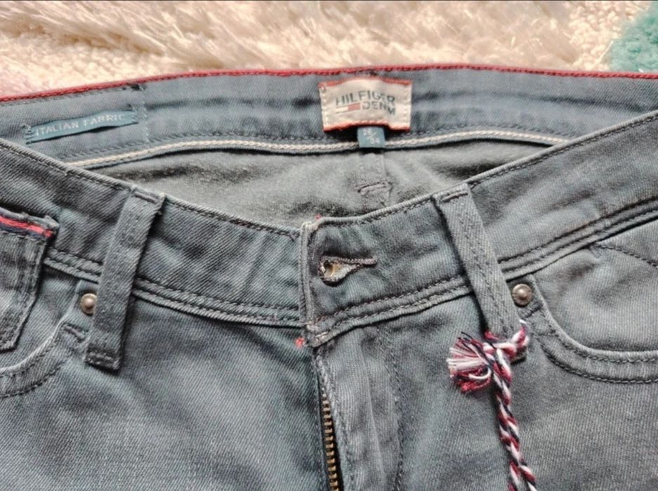 Blugi Tommy Hilfiger