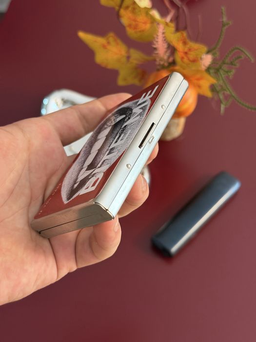Cardholder Bite me