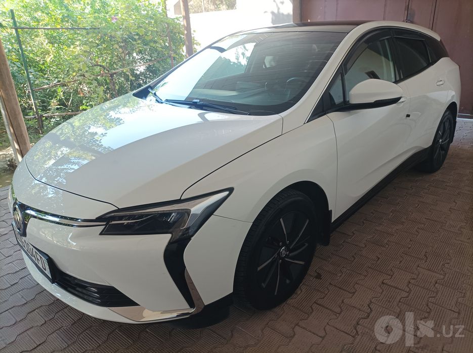 Buick VELIT6 ARENDAGA BERAMIZ yillari 2024 xotai zoʻr kraska toza