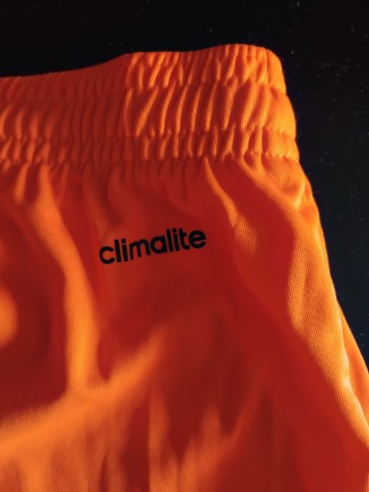 Къси гащи Adidas размер L