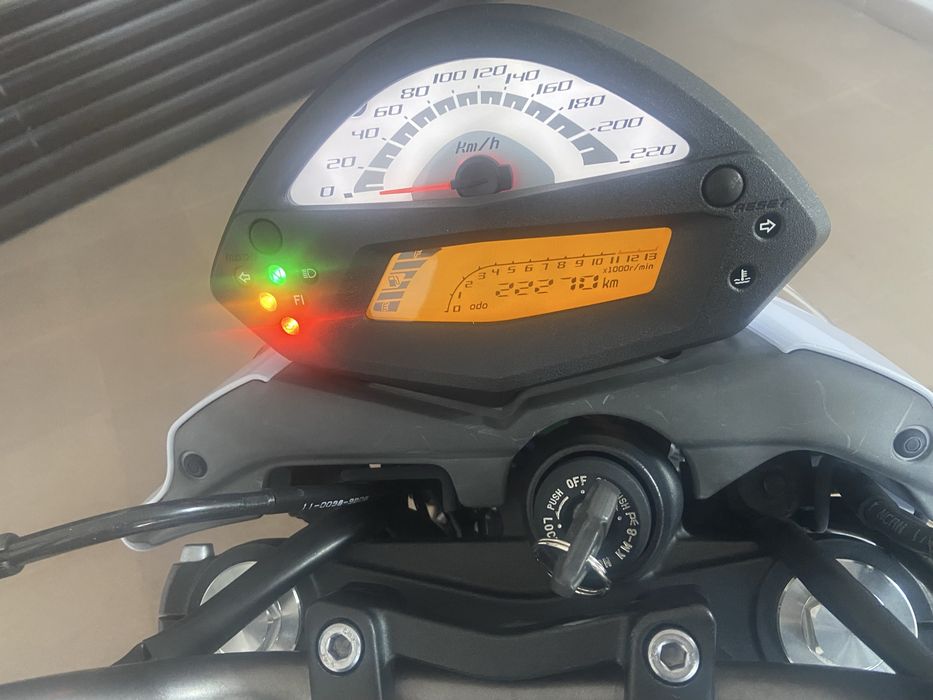 Kawasaki er 6n ABS (A2)