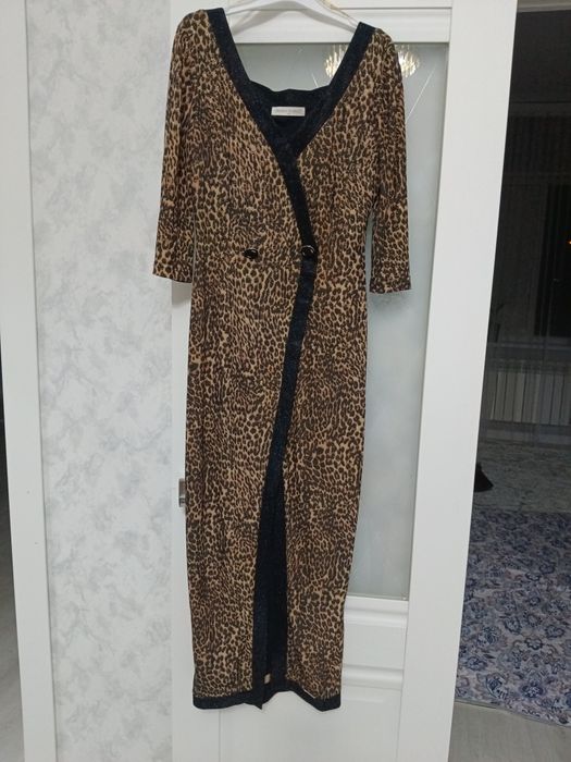 Продам платье 44 размер Турция