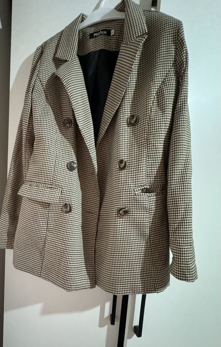 Продается Костюм,42-44р