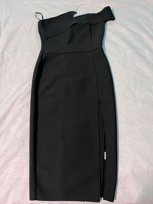 Rochie neagra de seara eleganta