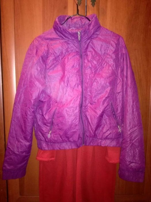 Продам куртку.в хорошем состоянии