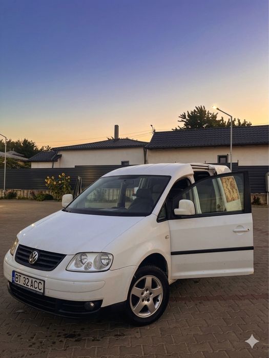 Cash/Schimb VW Caddy Life 1.9 bls 2008 faruri automate,Cititi descrierea !!!