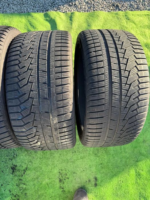 Anvelope Iarna 275/35/19 - 245/40/19 Hankook