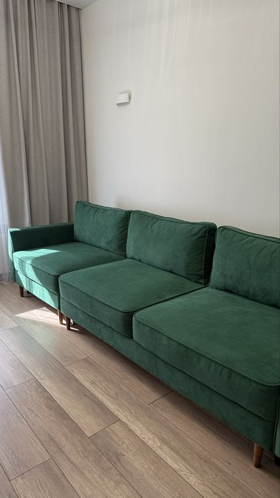 Продам диван зеленый