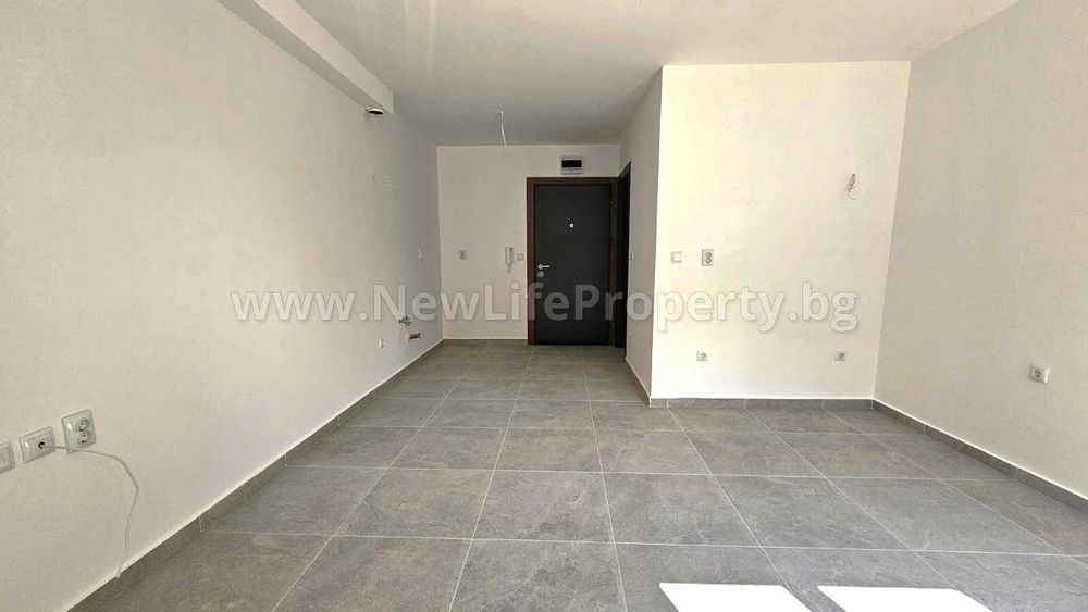 Продава се Едностаен апартамент в к.к. Слънчев бряг - 36 кв.м за 2028 €/кв.м - Снимка #4