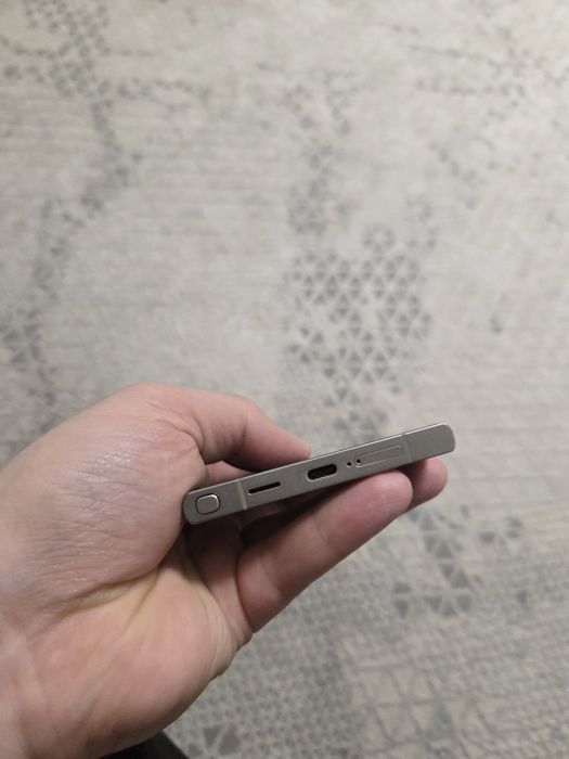 Samsung Galaxy s24 ultra  12/512 gb