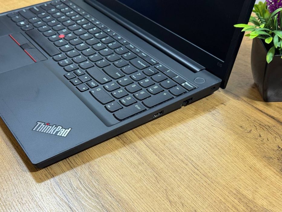Lenovo ThinkPad 15 sensor i5 dasturlash bugalteriya trading