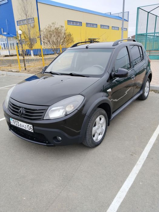 Рено сандеро 2014