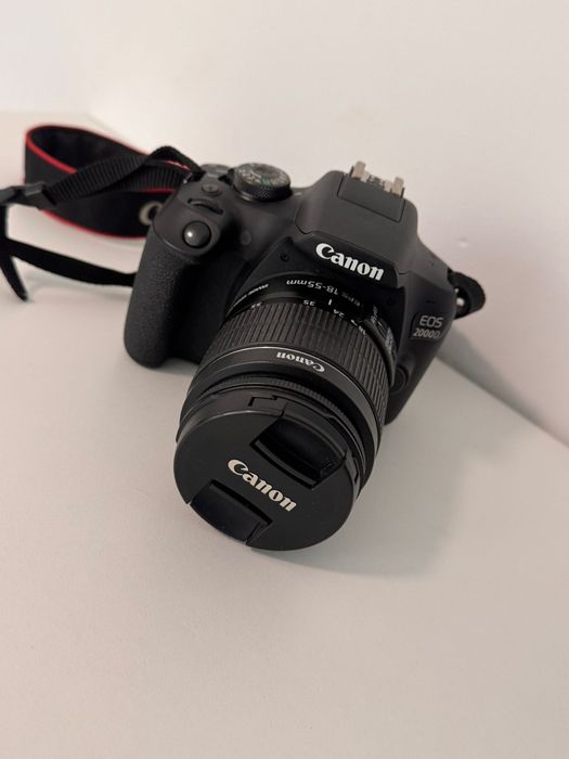 Aparat foto DSLR Canon EOS 2000D, 24.1 MP, Negru + Obiectiv EF-S 18-55mm IS + EF 50mm f/1.8