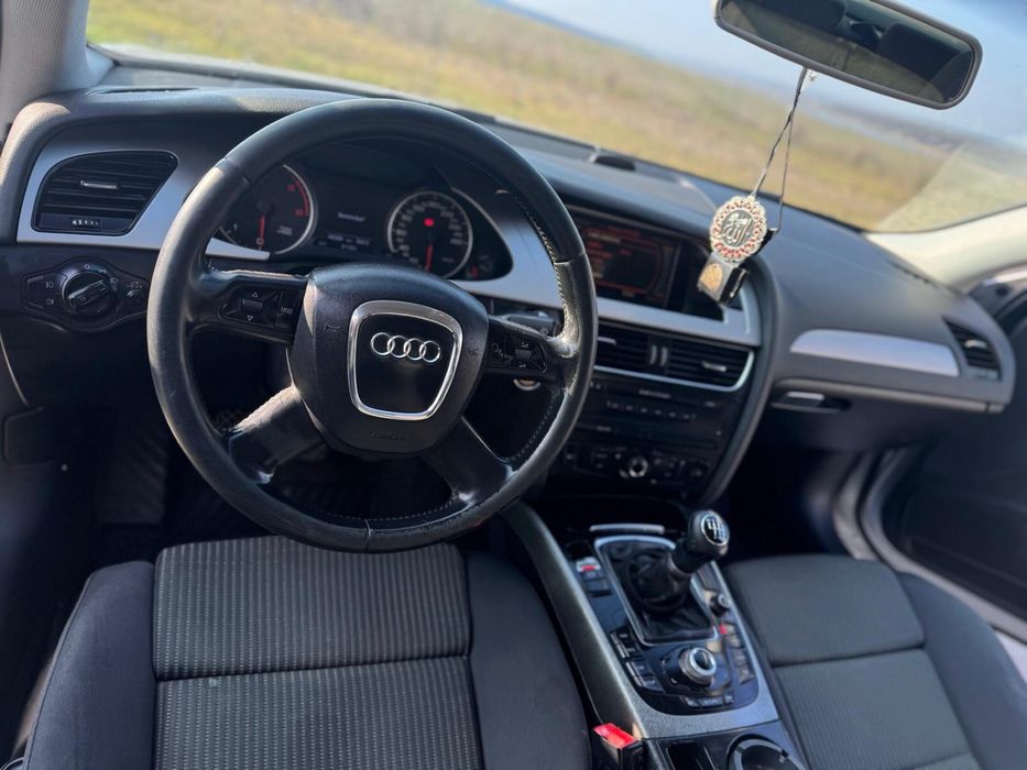 AUDI A4 2009 — imagine 4