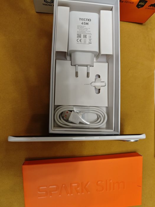 Tecno Spark Slim