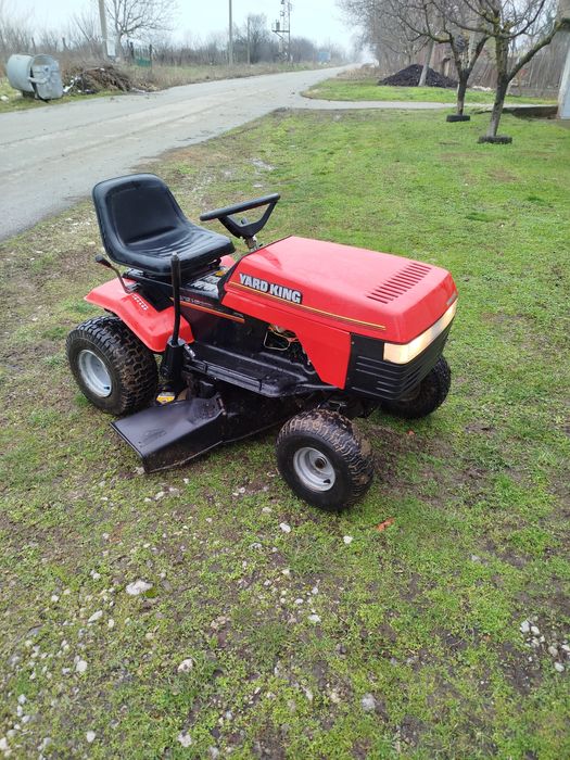 Трактор косачка  като нов