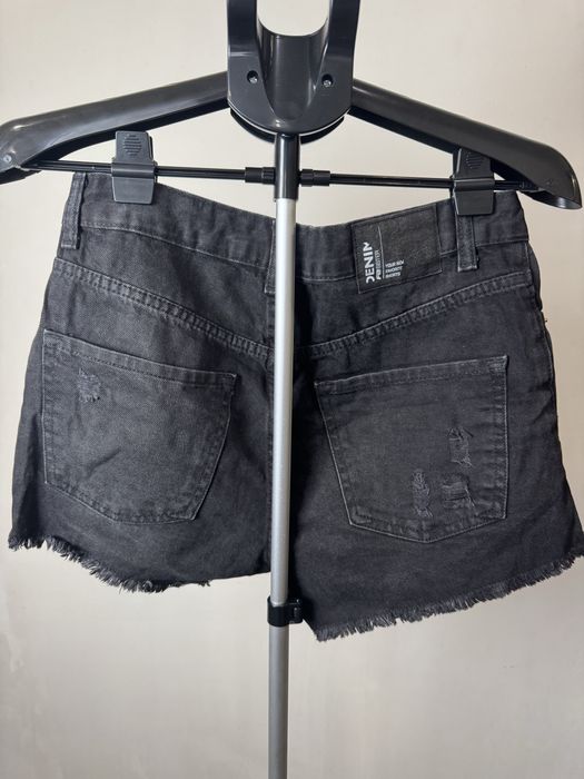 Джинсовые шорты размер М